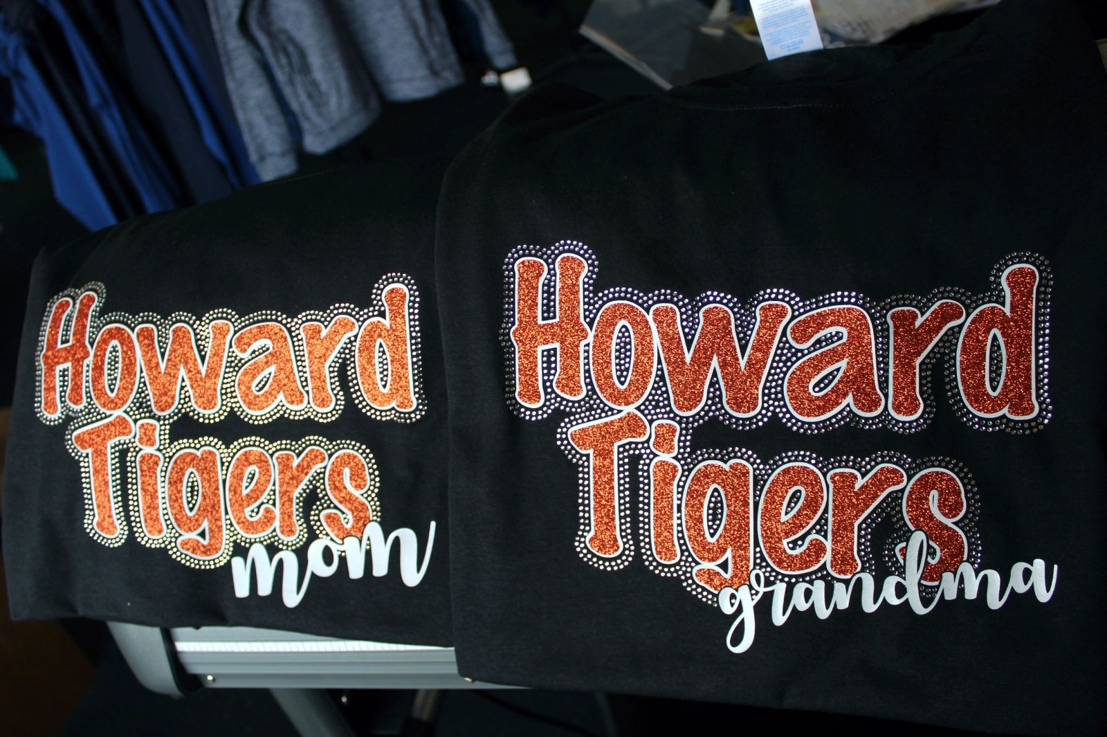 Howard Tigers Mom & Grandma — Howard Tigers